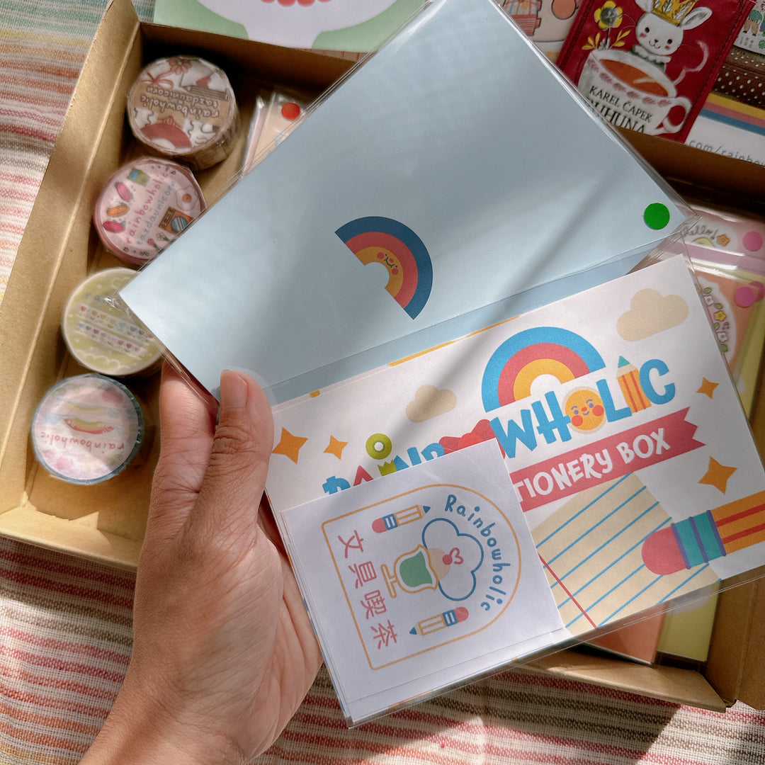 Caja de papelería kawaii de Rainbowholic