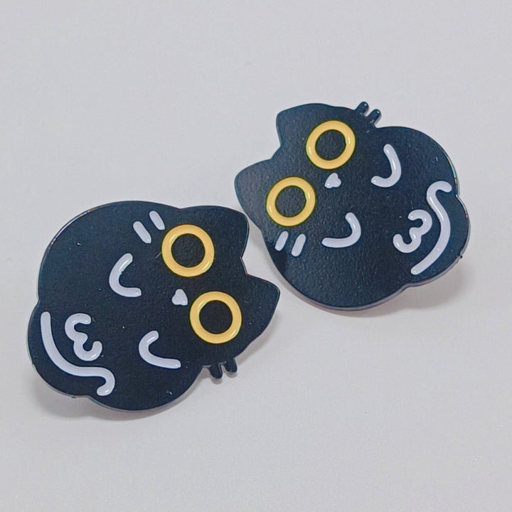 Chonky Black Cat Pin Badge (round) designed by Taz