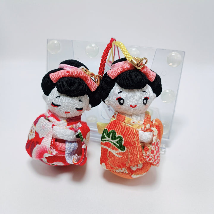 Ensemble de porte-clés en mini peluche Maiko Girl fait à la main (2 pièces)