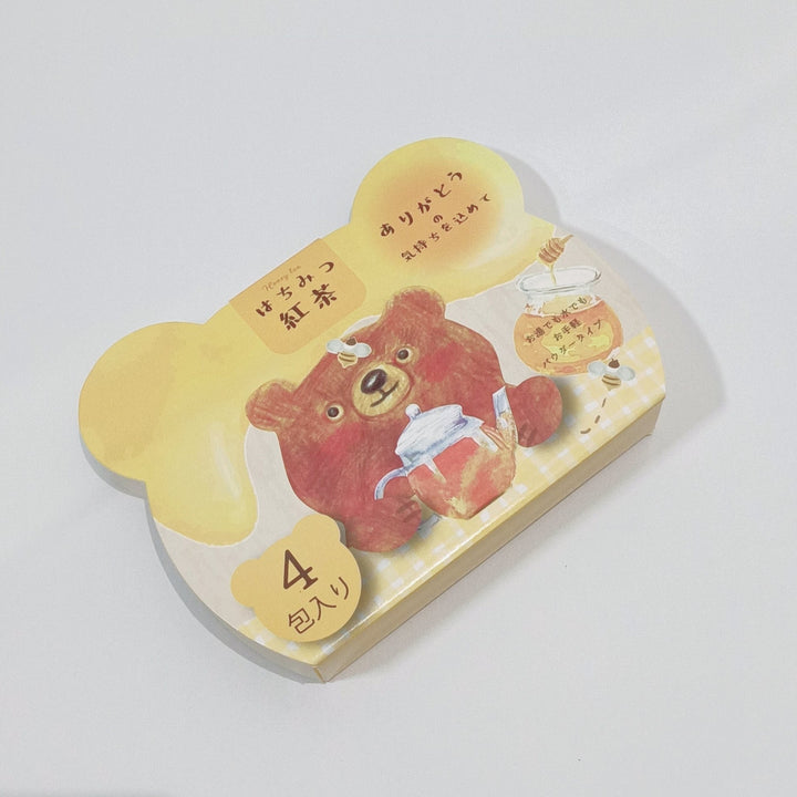 [Existencias limitadas] Caja premium para amantes del té de Karel Capek con peluche Buzzy