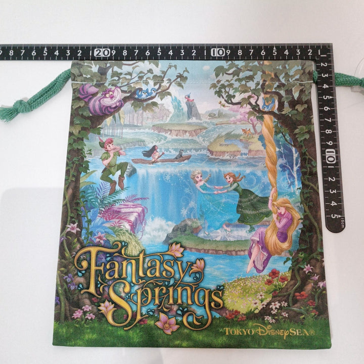 [Tokyo Disney Resort Limited] Fantasy Springs string pouch