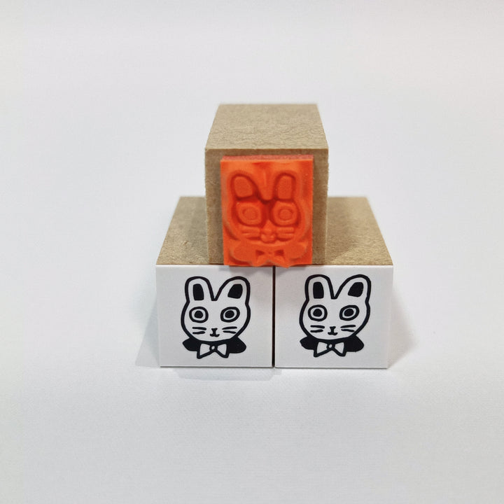 Yumi Kitagishi Chibikko small rabbit stamp