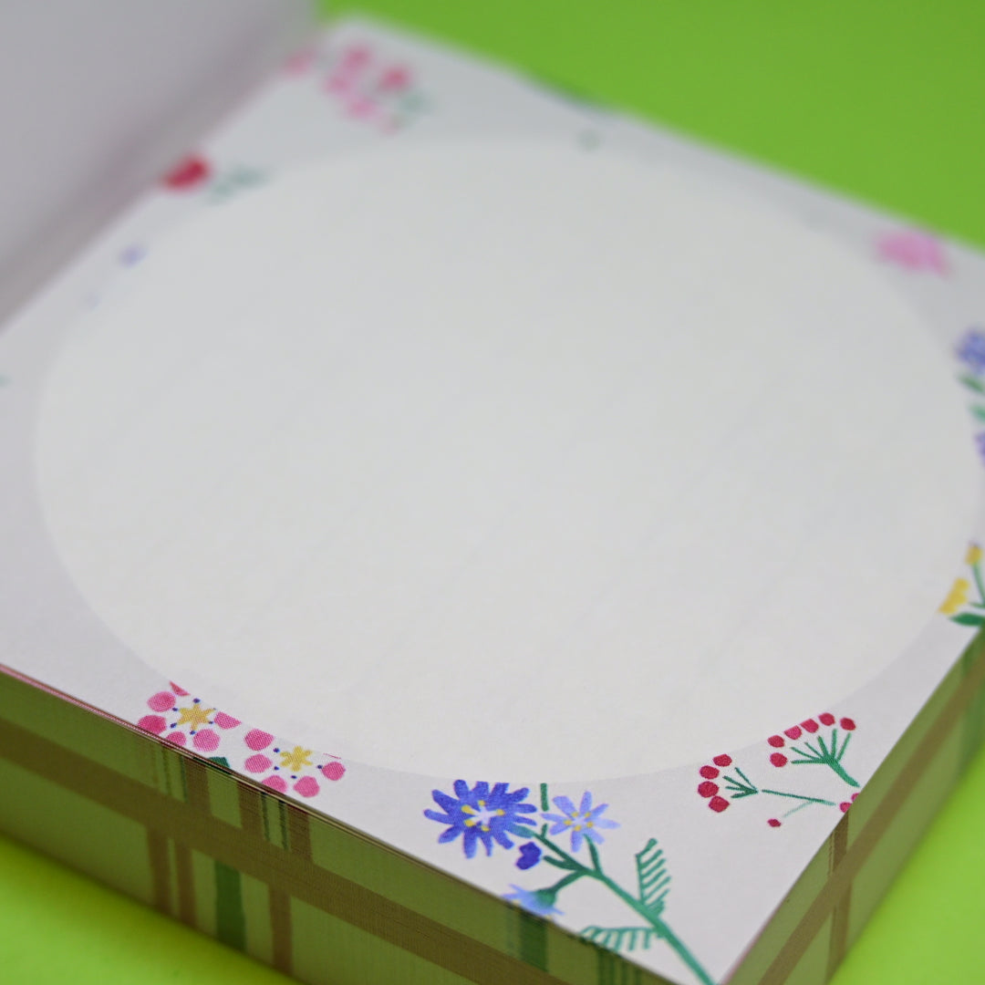 Erico Inoue Floral Block Memo
