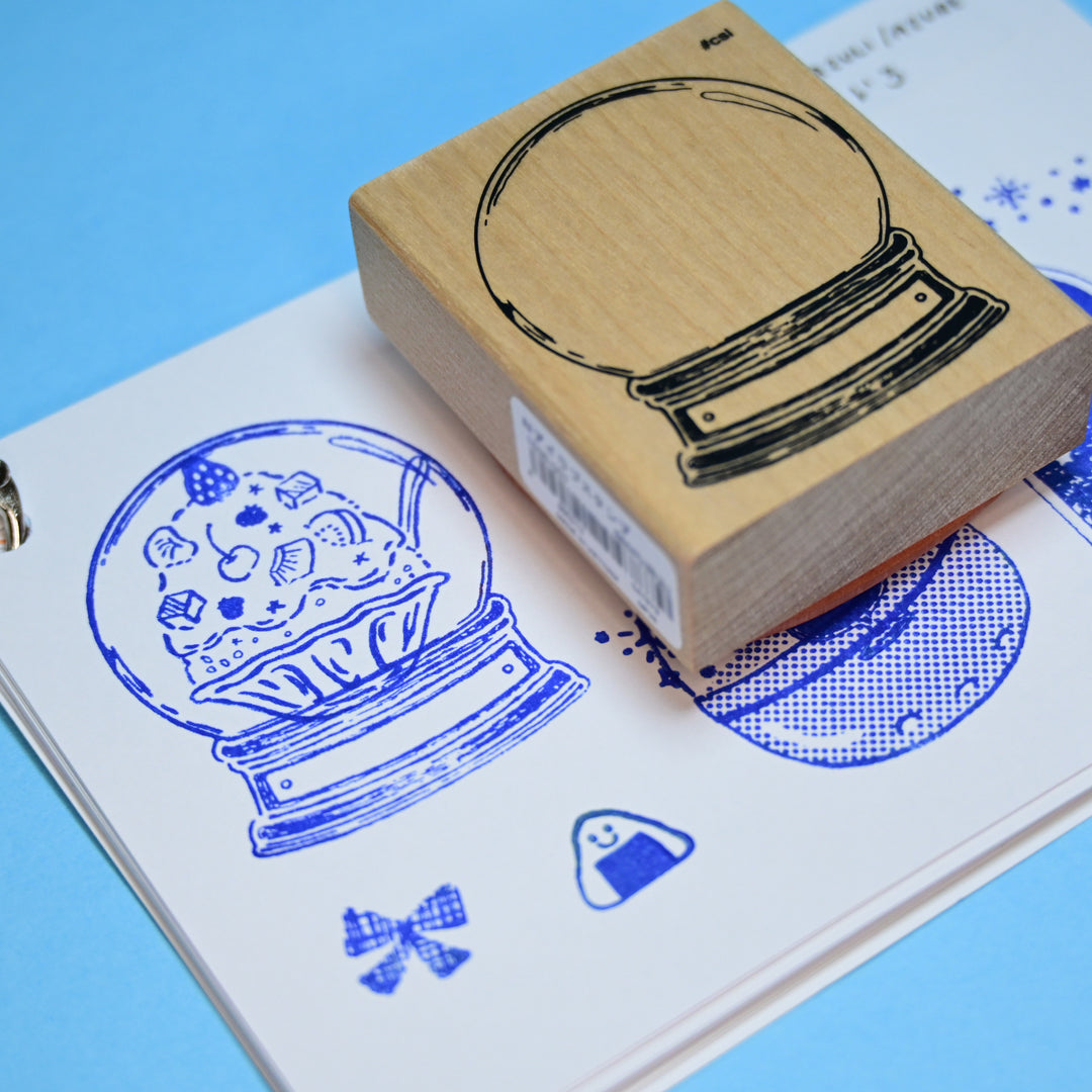 I ♥ STAMP Big Stamp Snow Globe