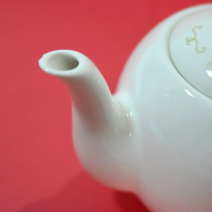 [Pre-loved] [Posukuma Café Limited] Posukuma Music & Letters Teapot with Secure Wrapping (Unused)