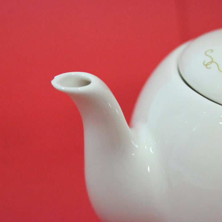 [Pre-loved] [Posukuma Café Limited] Posukuma Music & Letters Teapot with Secure Wrapping (Unused)