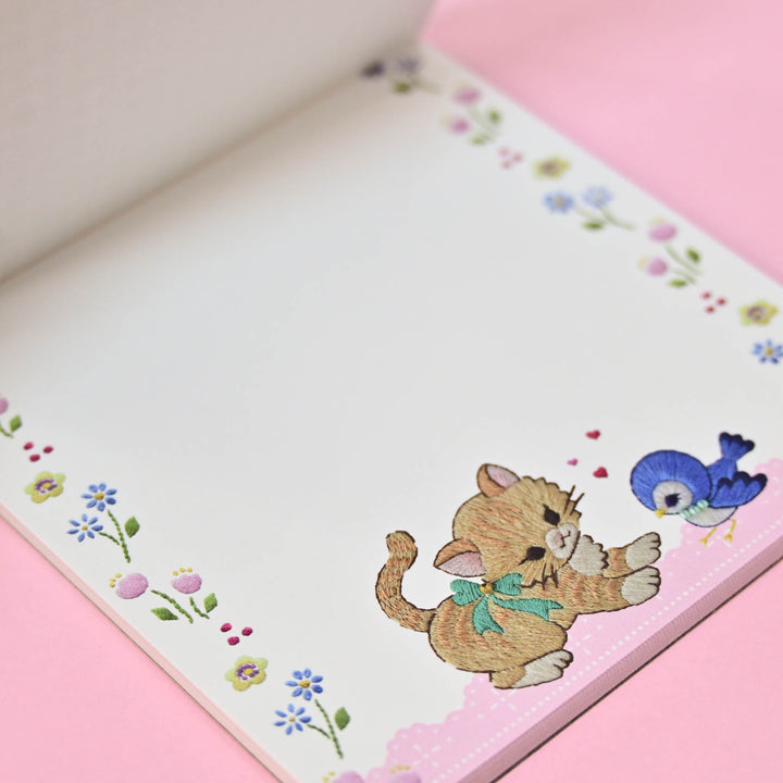 Spica-Pika Playful Little Kitten Pink Memo Pad