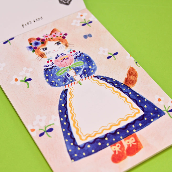 Aiko Fukawa Tablier Postcard Book