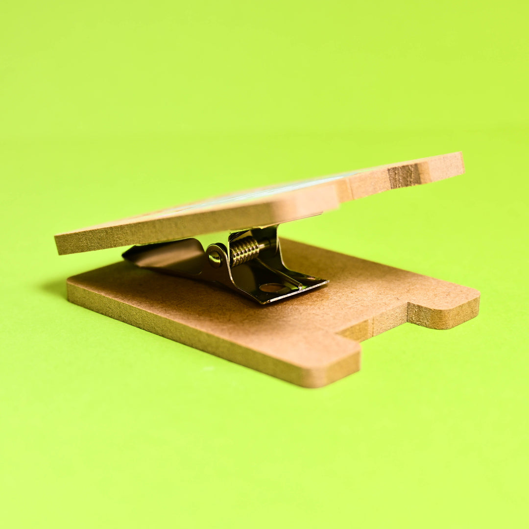 My Neighbor Totoro Wooden Stand Clip Green