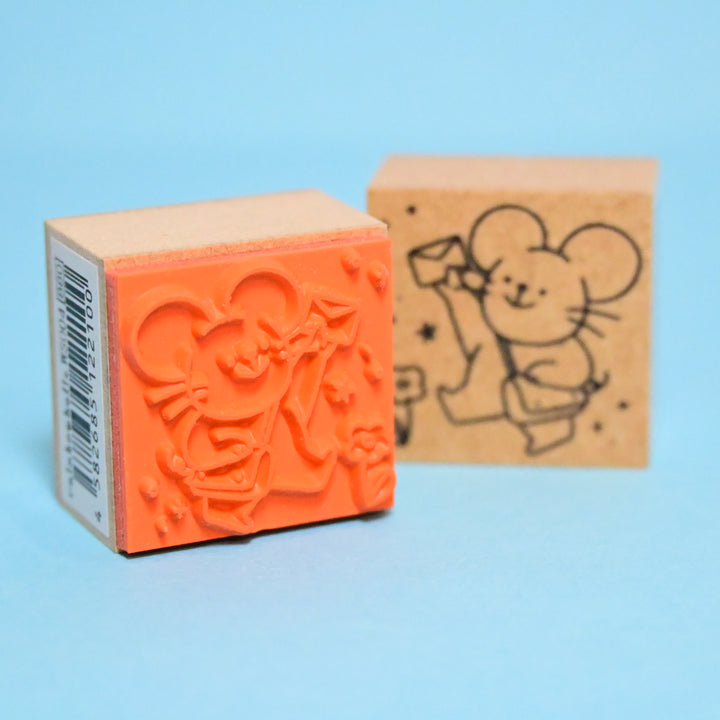 (WS004) Rainbowholic x Mandie Kuo Cute Mouse Mailman Wooden Stamp