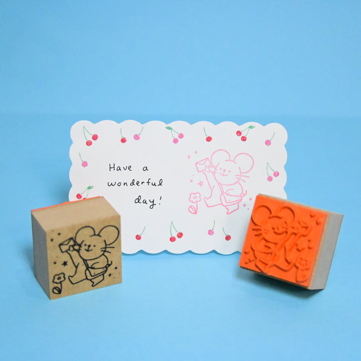 (WS004) Rainbowholic x Mandie Kuo Cute Mouse Mailman Wooden Stamp