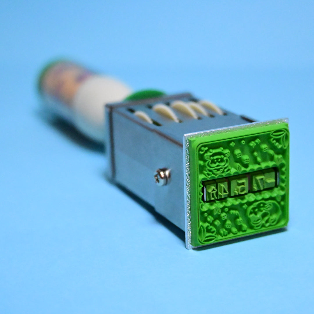 (HS002) Rainbowholic Original Date Stamp - Kawaii Hippo