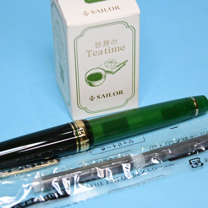 [Pre-order] Sailor World's Tea Time Matcha Fountain Pen + Ink