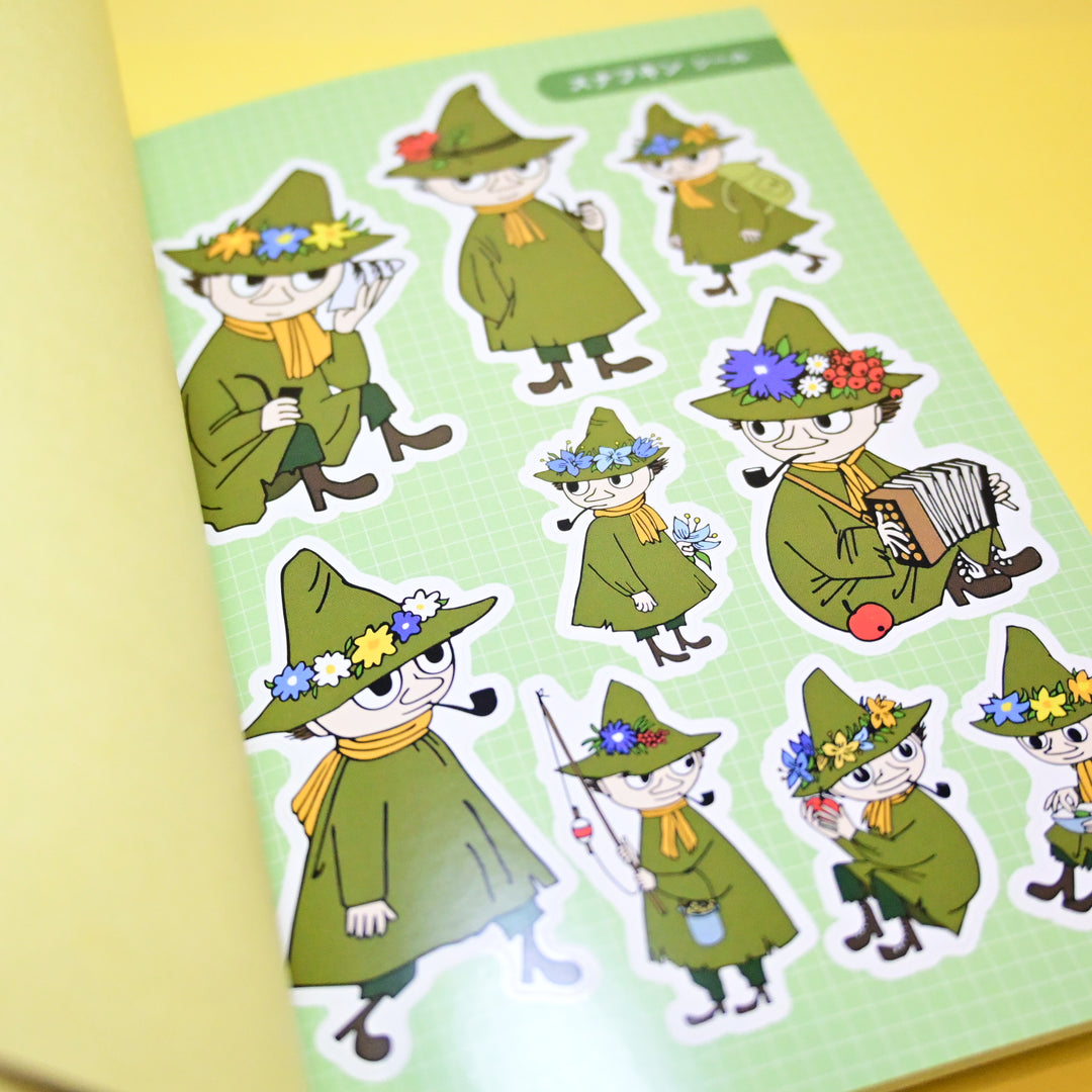 Moomin Dreamy Sticker Book