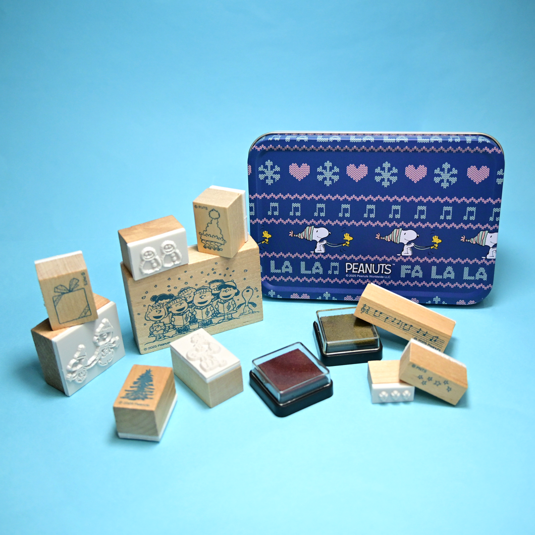 Fashion Notebook + Peanuts Snoopy 10 pcs. Rubber Stamp Set
