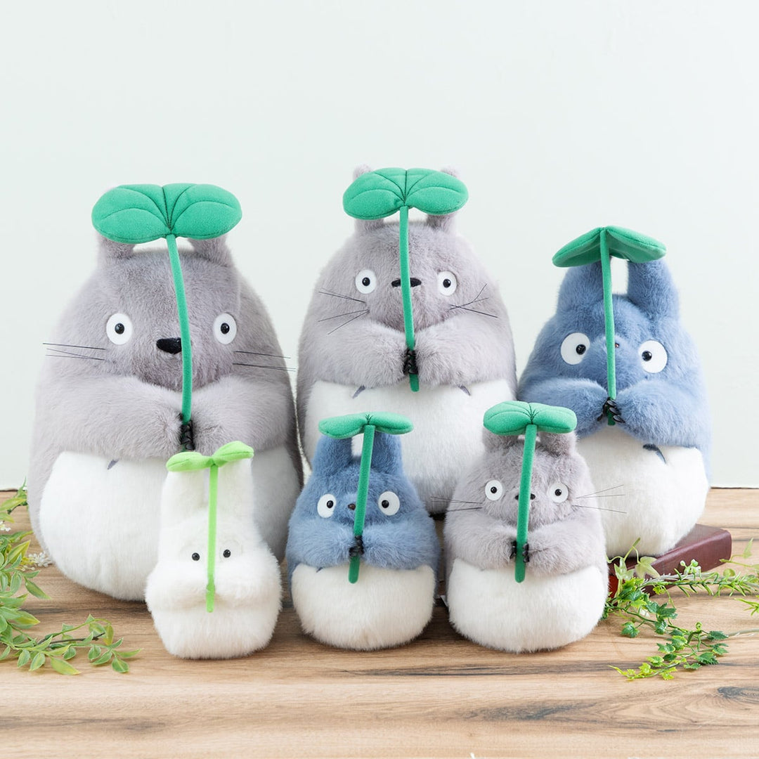 [Pre-order] My Neighbor Totoro Dondokodori Dancing Middle Totoro Plush