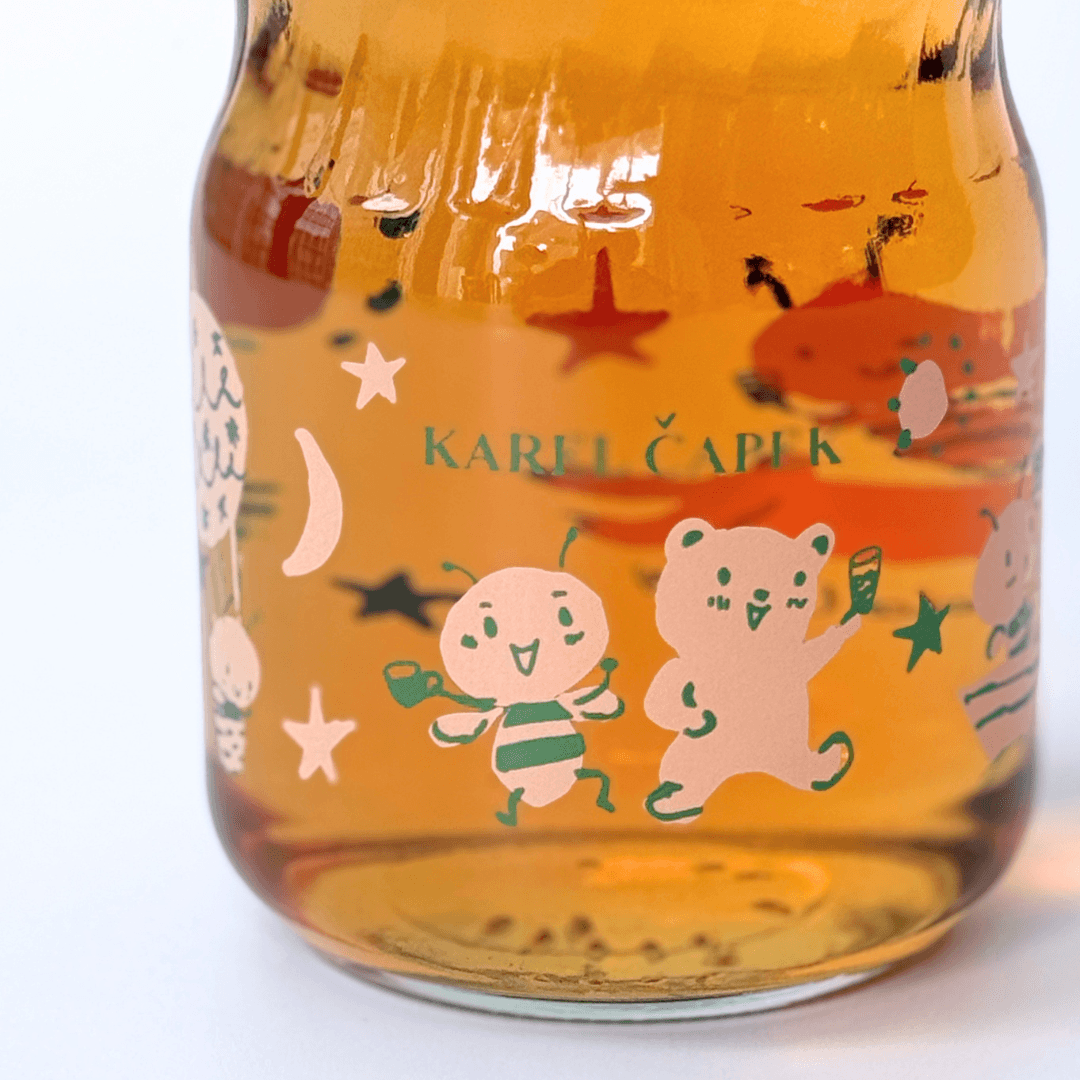 Karel Capek Buzzy Mini Jug Pink (400ml)