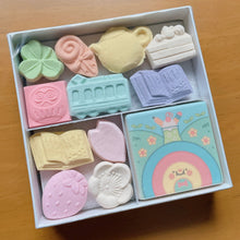 Load image into Gallery viewer, (EX003) Rainbowholic Bungu Kissa Wasanbon Candy Box
